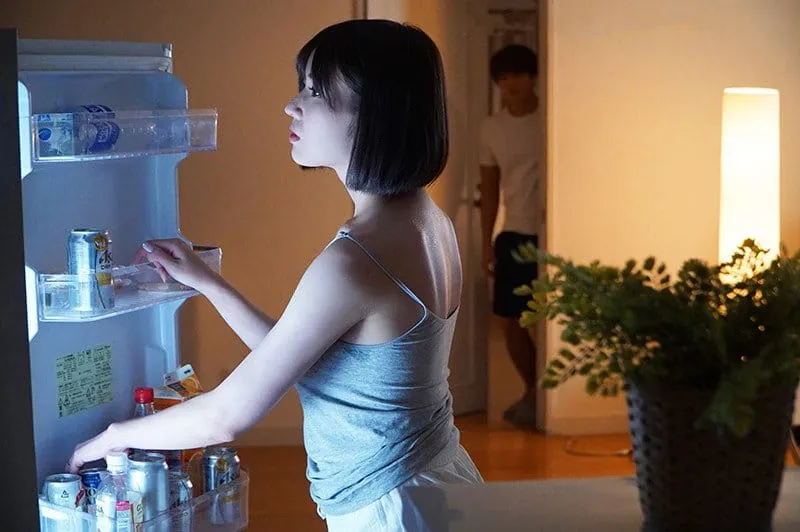 Chị bà xã cãi nhau với người chồng đến nhà cô bạn gái ở rồi địt luôn chồng em gái